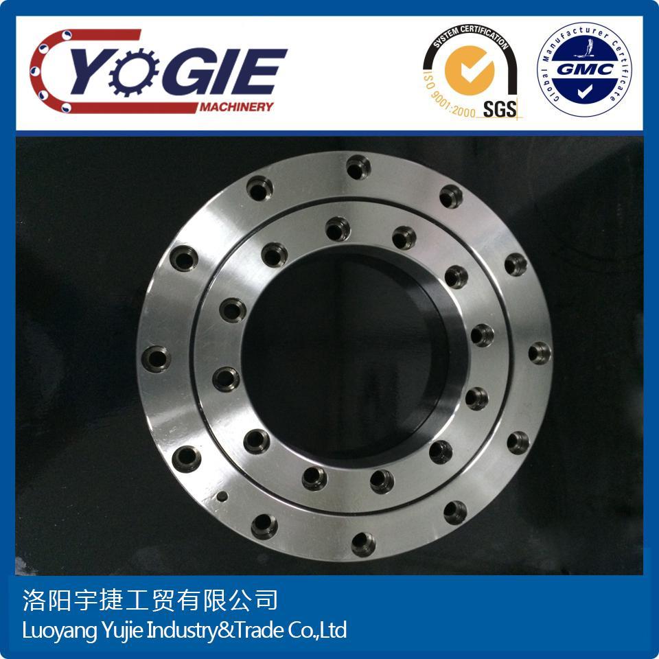 crossed roller bearing